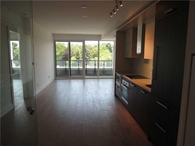 405 - 3018 Yonge St, Condo with 2 bedrooms, 2 bathrooms and 1 parking in Toronto ON | Image 4