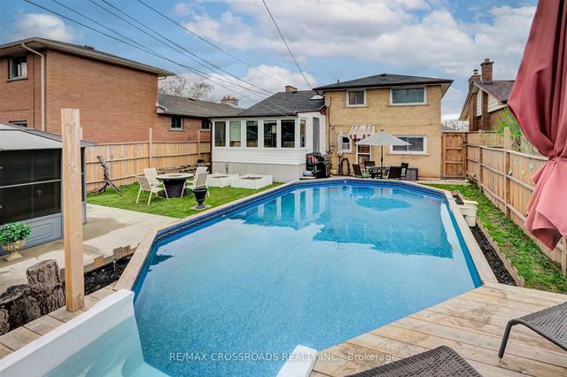 193 Tuxedo Ave S, House detached with 4 bedrooms, 2 bathrooms and 4 parking in Hamilton ON | Image 20