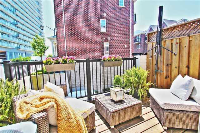 Th73 - 119A The Queensway St, Townhouse with 3 bedrooms, 3 bathrooms and 1 parking in Toronto ON | Image 16