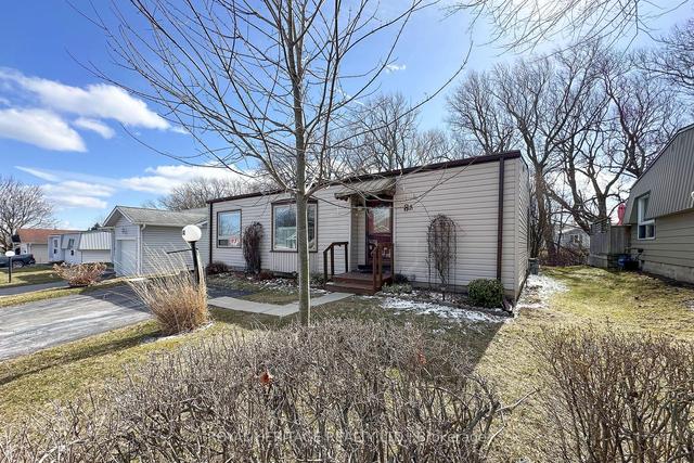 8a Eastbank Dr, House detached with 2 bedrooms, 2 bathrooms and 2 parking in Clarington ON | Image 12