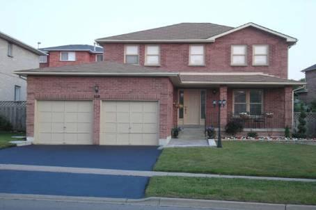 828 Leslie Valley Dr, House detached with 3 bedrooms, 3 bathrooms and 2 parking in Newmarket ON | Image 1
