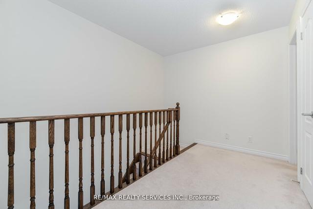 35 Nearco Cres, House attached with 2 bedrooms, 2 bathrooms and 2 parking in Oshawa ON | Image 15