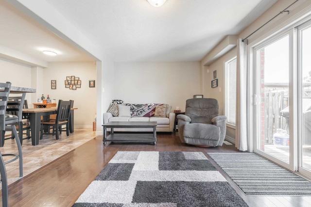 67 Sumner Cres, House attached with 3 bedrooms, 3 bathrooms and 5 parking in Grimsby ON | Image 9