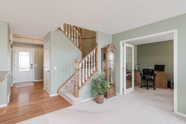 50 Mt Yamnuska Court Se, House detached with 3 bedrooms, 2 bathrooms and 4 parking in Calgary AB | Image 12