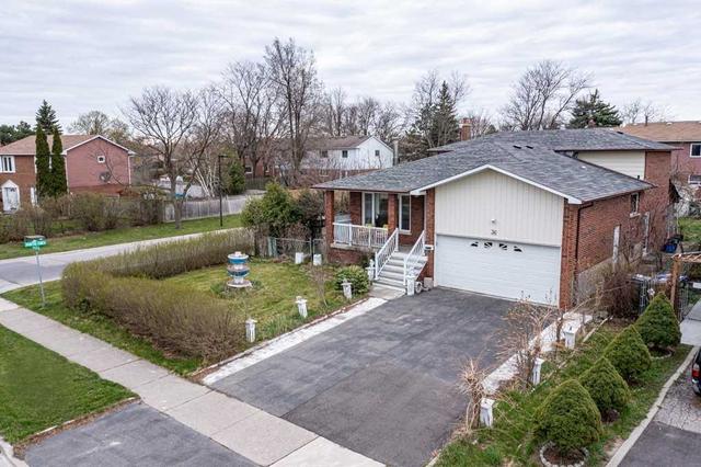 36 Jayfield Rd, House detached with 3 bedrooms, 2 bathrooms and 6 parking in Brampton ON | Image 12