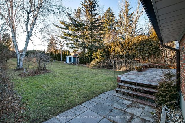 36 Mcdairmid Rd, House detached with 3 bedrooms, 1 bathrooms and 7 parking in Toronto ON | Image 26