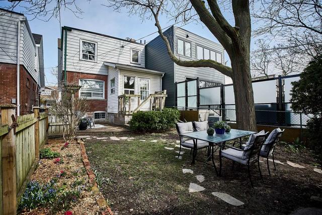 149 Queensdale Ave, House semidetached with 3 bedrooms, 1 bathrooms and 1 parking in Toronto ON | Image 31