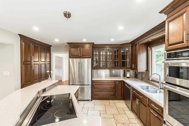 1469 Abbeywood Dr, House detached with 4 bedrooms, 4 bathrooms and 6 parking in Oakville ON | Image 17