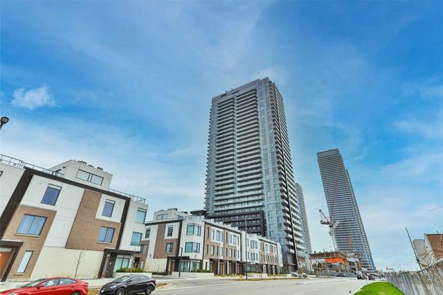 2018 - 7895 Jane St, Condo with 1 bedrooms, 1 bathrooms and 0 parking in Vaughan ON | Image 1