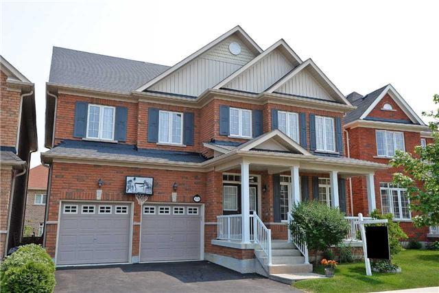 3328 Chief Mbulu Way, House detached with 4 bedrooms, 5 bathrooms and 2 parking in Mississauga ON | Image 1