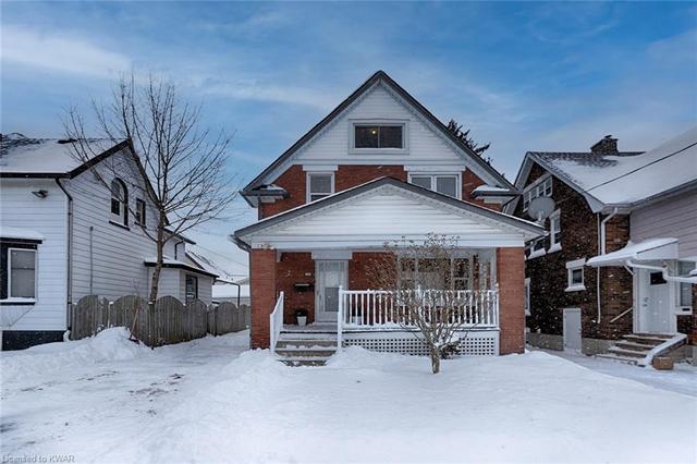 149 Shanley Street, House detached with 3 bedrooms, 1 bathrooms and 2 parking in Kitchener ON | Image 3