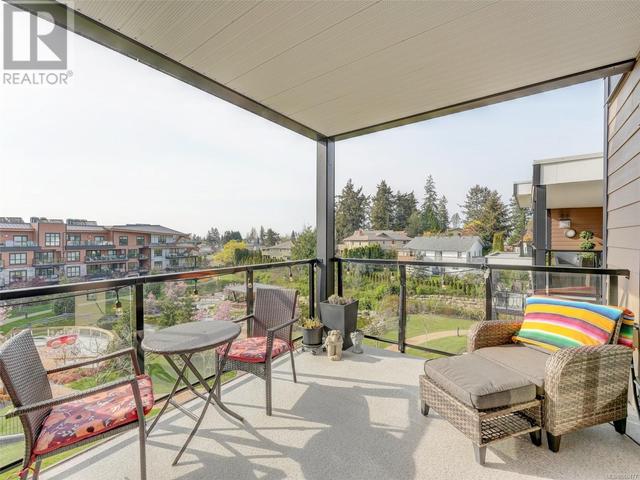 Oversize balcony is a wonderful sunny space overlooking the main water feature | Image 21