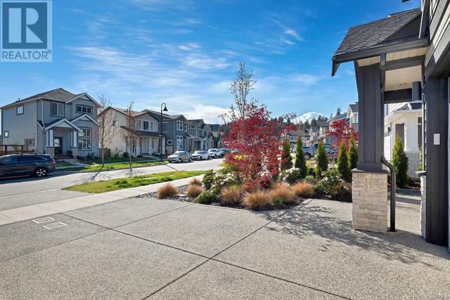 221 Caspian Dr, House detached with 4 bedrooms, 3 bathrooms and 3 parking in Colwood BC | Image 3