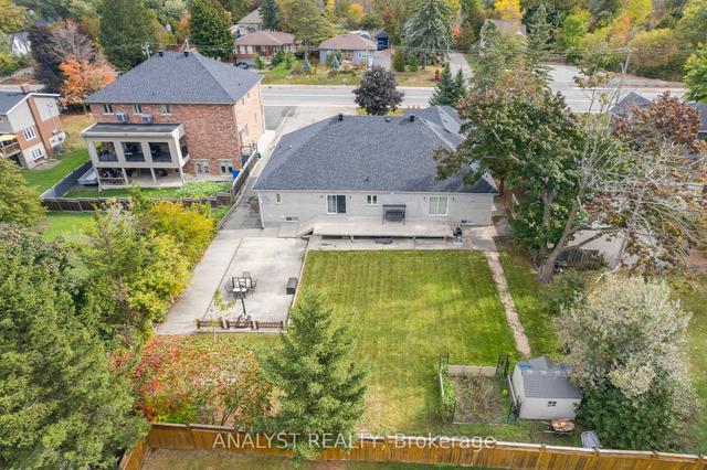13076 Keele St, House detached with 5 bedrooms, 7 bathrooms and 12 parking in King ON | Image 35