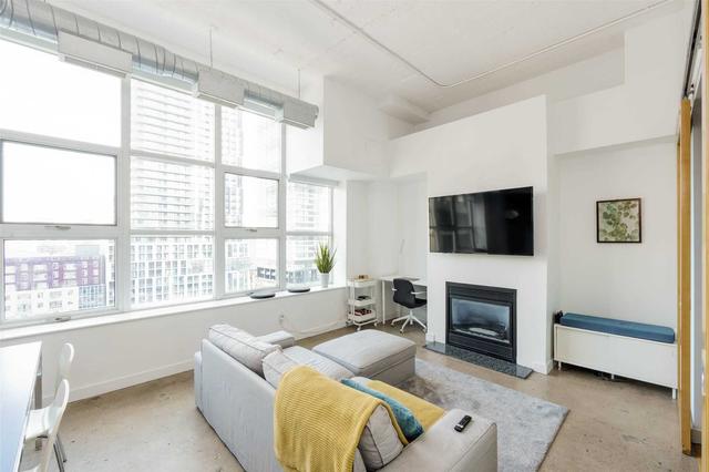 748 - 155 Dalhousie St, Condo with 2 bedrooms, 2 bathrooms and 1 parking in Toronto ON | Image 23