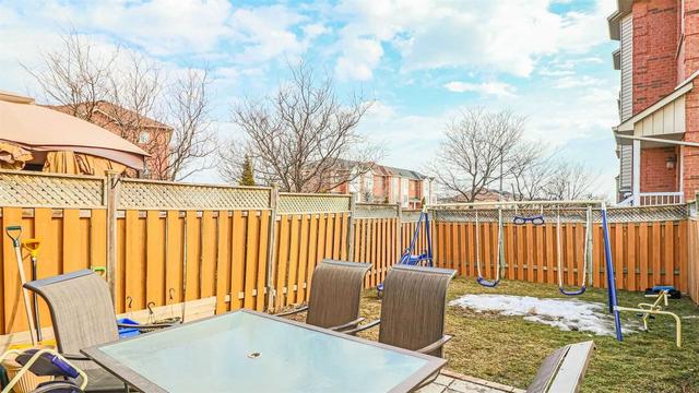 87 Ozner Crt, House attached with 3 bedrooms, 3 bathrooms and 4 parking in Brampton ON | Image 29