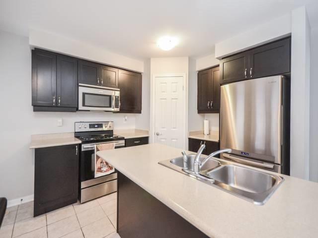 24 - 50 Hillcrest Ave, Townhouse with 3 bedrooms, 3 bathrooms and 1 parking in Brampton ON | Image 10