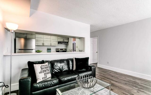 2107 - 101 Subway Cres, Condo with 1 bedrooms, 1 bathrooms and 1 parking in Toronto ON | Image 39