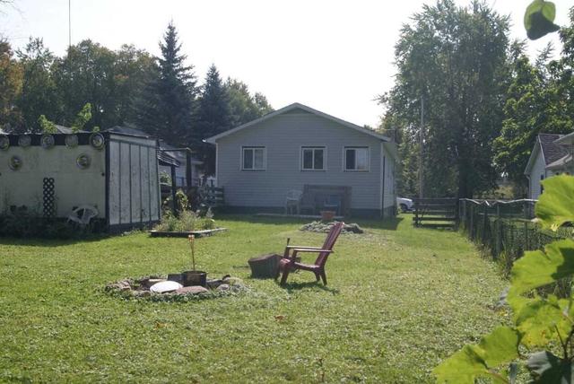 190 Way's Bay Dr, House detached with 3 bedrooms, 1 bathrooms and 6 parking in Georgina ON | Image 9