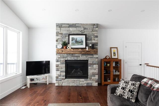 638508 St Vincent Sydenham Townline, House detached with 3 bedrooms, 2 bathrooms and null parking in Meaford ON | Image 10
