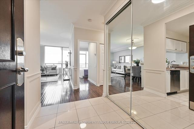 1403 - 8 Covington Rd, Condo with 2 bedrooms, 2 bathrooms and 1 parking in Toronto ON | Image 28