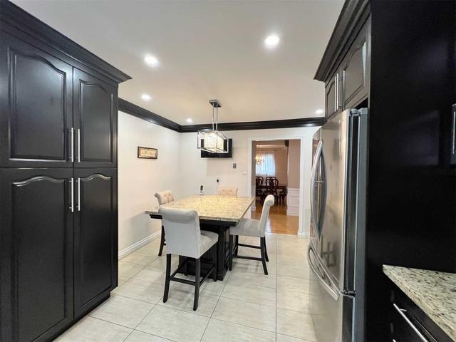 28 Maitland St, House detached with 3 bedrooms, 2 bathrooms and 2 parking in Brampton ON | Image 26