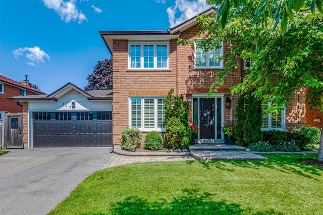 215 Hemlock Dr, House detached with 4 bedrooms, 4 bathrooms and 4 parking in Whitchurch Stouffville ON | Image 1
