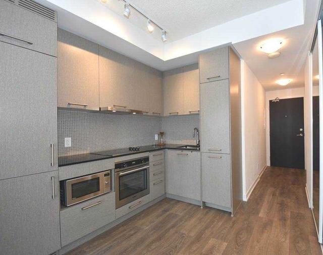 2212 - 87 Peter St, Condo with 1 bedrooms, 1 bathrooms and 0 parking in Toronto ON | Image 19
