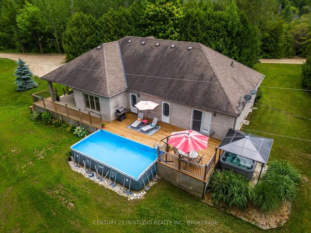 473341 Camp Oliver Rd, House detached with 3 bedrooms, 3 bathrooms and 12 parking in West Grey ON | Image 28
