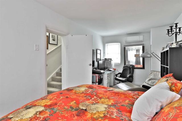 463 Mcroberts Ave, House detached with 3 bedrooms, 2 bathrooms and 3 parking in Toronto ON | Image 13