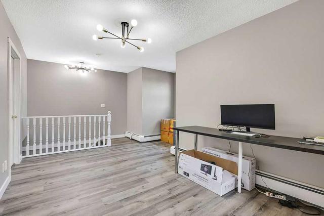 8 - 3707 16 Avenue Se, Condo with 3 bedrooms, 2 bathrooms and 1 parking in Calgary AB | Image 18