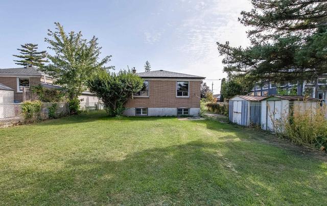 40 Cartwright Ave, House detached with 3 bedrooms, 1 bathrooms and 6 parking in Toronto ON | Image 25