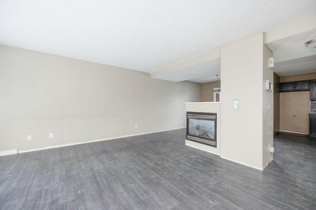 16 - 101 Langevin Road, Home with 3 bedrooms, 2 bathrooms and 2 parking in Wood Buffalo AB | Image 4