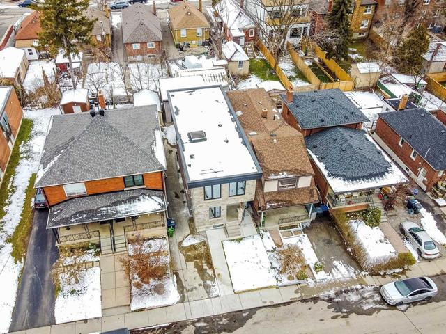 88 Bude St, House detached with 3 bedrooms, 4 bathrooms and 1 parking in Toronto ON | Image 24