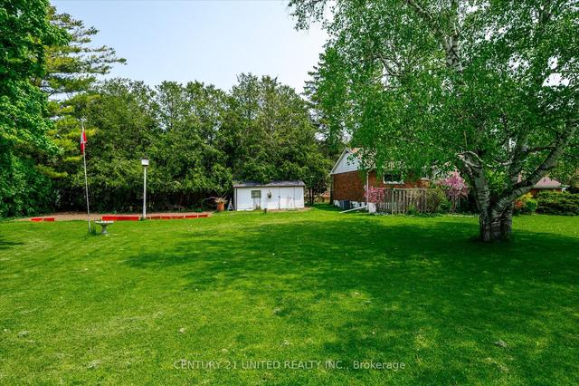 32 Chrisval Ave, House detached with 3 bedrooms, 3 bathrooms and 4 parking in Quinte West ON | Image 32