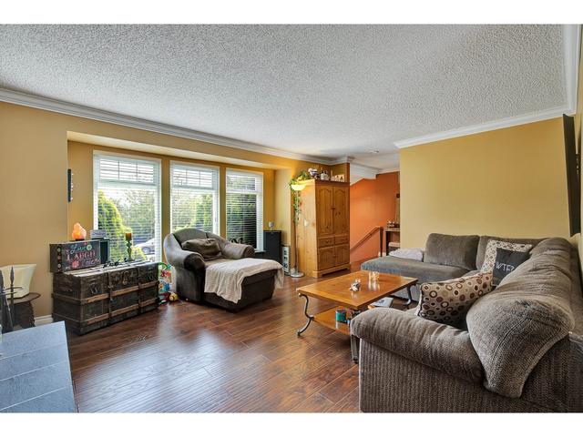 14773 89 Avenue, House detached with 4 bedrooms, 3 bathrooms and 6 parking in Surrey BC | Image 6