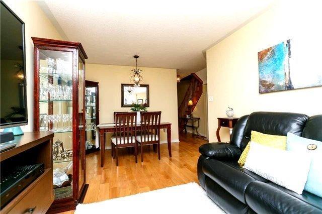 136 - 7360 Zinnia Pl, Townhouse with 3 bedrooms, 4 bathrooms and 1 parking in Mississauga ON | Image 4