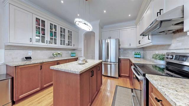 36 - 450 Worthington Ave, House attached with 3 bedrooms, 4 bathrooms and 4 parking in Richmond Hill ON | Image 2