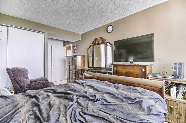 1604 - 1 Hickory Tree Rd, Condo with 2 bedrooms, 2 bathrooms and 1 parking in Toronto ON | Image 17