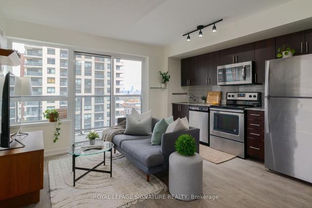 1410 - 1420 Dupont St, Condo with 2 bedrooms, 1 bathrooms and 1 parking in Toronto ON | Image 3