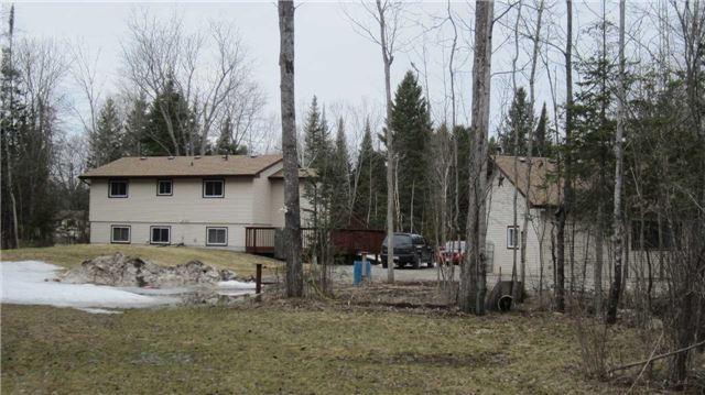 56 Fire Route 104, House detached with 2 bedrooms, 2 bathrooms and 10 parking in Trent Lakes ON | Image 20