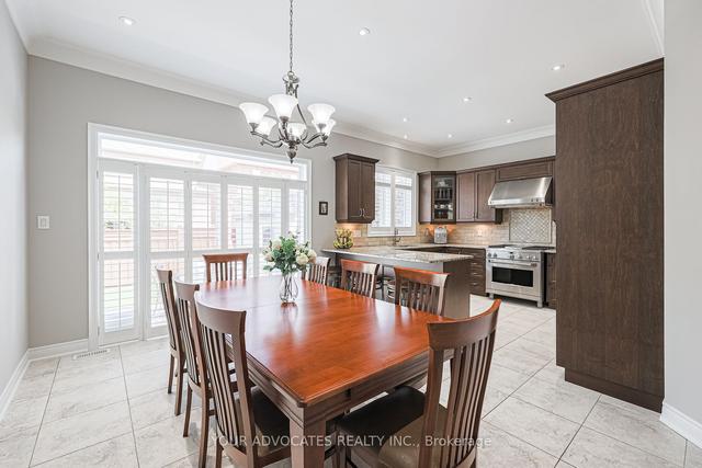 87 Selvapiano Cres, House detached with 3 bedrooms, 3 bathrooms and 6 parking in Vaughan ON | Image 3
