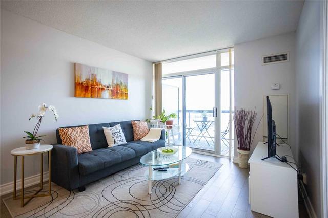 1129 - 18 Mondeo Dr, Condo with 1 bedrooms, 1 bathrooms and 1 parking in Toronto ON | Image 10