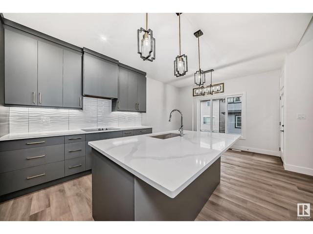 4844 177 Av Nw, House detached with 5 bedrooms, 3 bathrooms and null parking in Edmonton AB | Image 3