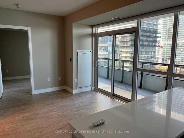 905 - 65 Annie Craig Dr, Condo with 2 bedrooms, 2 bathrooms and 1 parking in Toronto ON | Image 31