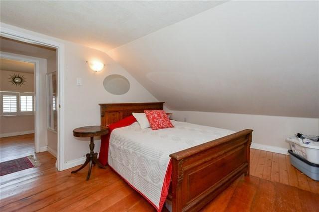 547 Lancaster St W, House detached with 3 bedrooms, 2 bathrooms and 10 parking in Kitchener ON | Image 9