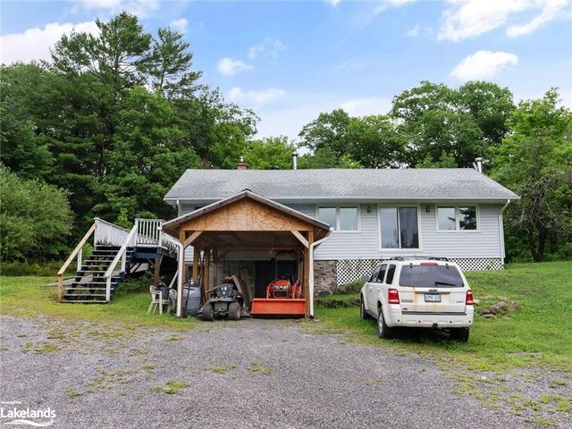 1279 Walkers Point Road, House detached with 3 bedrooms, 1 bathrooms and 5 parking in Muskoka Lakes ON | Image 1