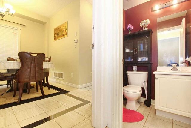 141 Santa Maria Tr E, House detached with 3 bedrooms, 4 bathrooms and 3 parking in Vaughan ON | Image 20