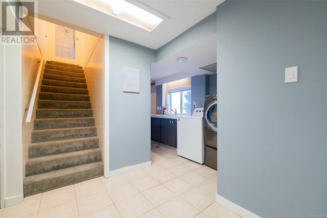 969 Capilano Pl, House detached with 4 bedrooms, 2 bathrooms and 2 parking in Nanaimo BC | Image 35