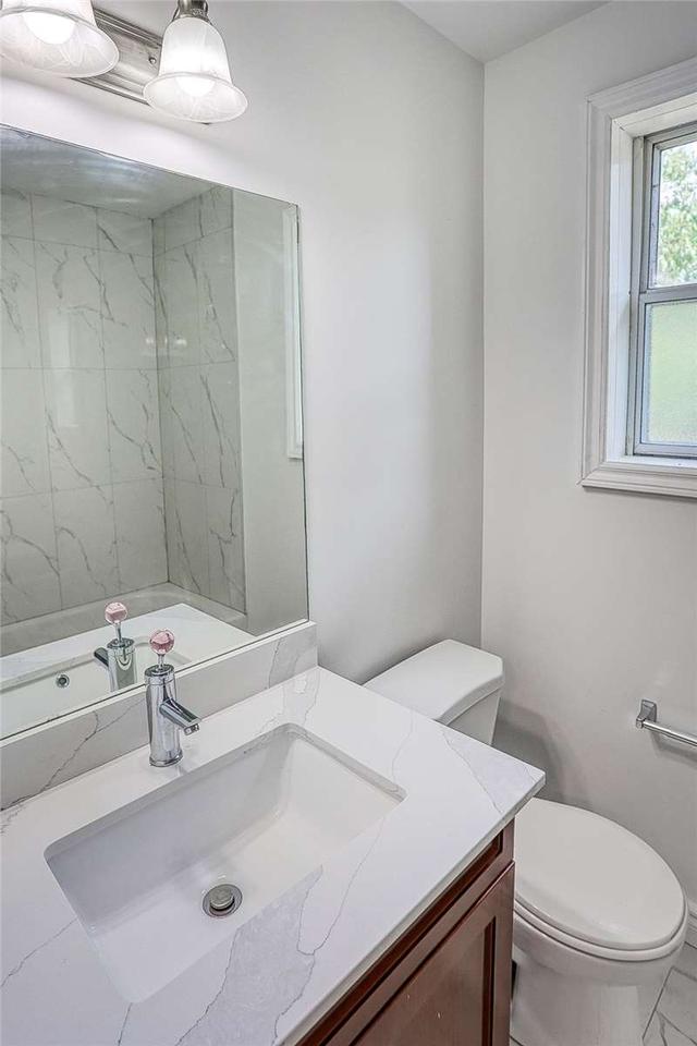 101 Granger Ave, House semidetached with 3 bedrooms, 2 bathrooms and 5 parking in Toronto ON | Image 13